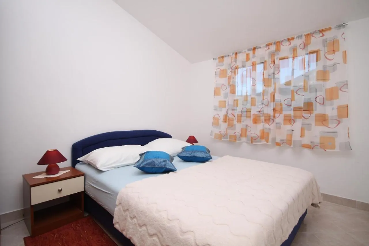 Apartments With A Parking Space Seget Vranjica, Trogir - 8507