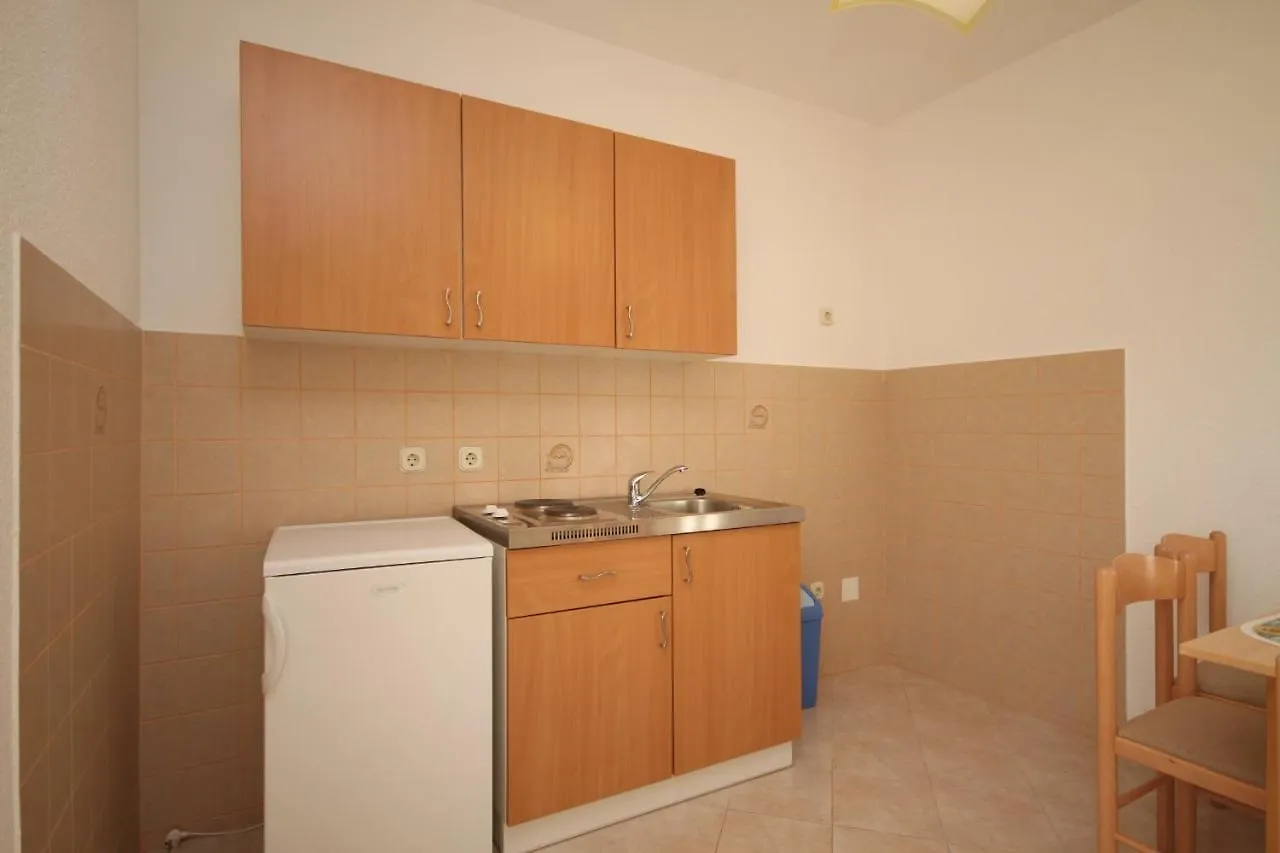 Apartments With A Parking Space Seget Vranjica, Trogir - 8507