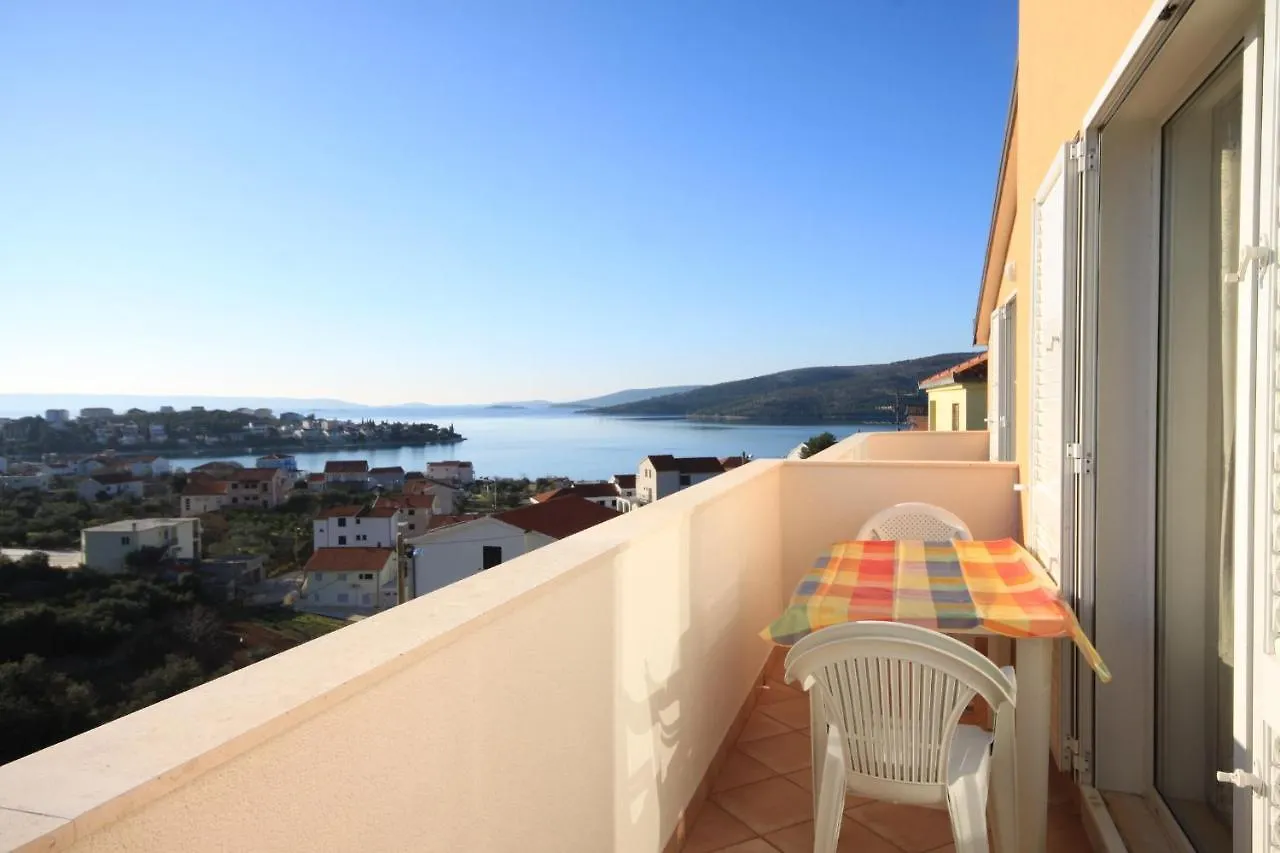 Apartments With A Parking Space Seget Vranjica, Trogir - 8507